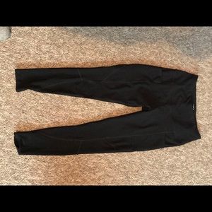 Layers small leggings with phone pockets !